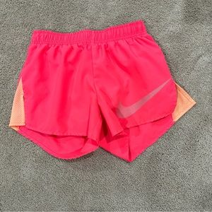 women’s nike shorts